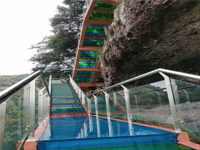 Construction of glass walkway Project in Jiangsu