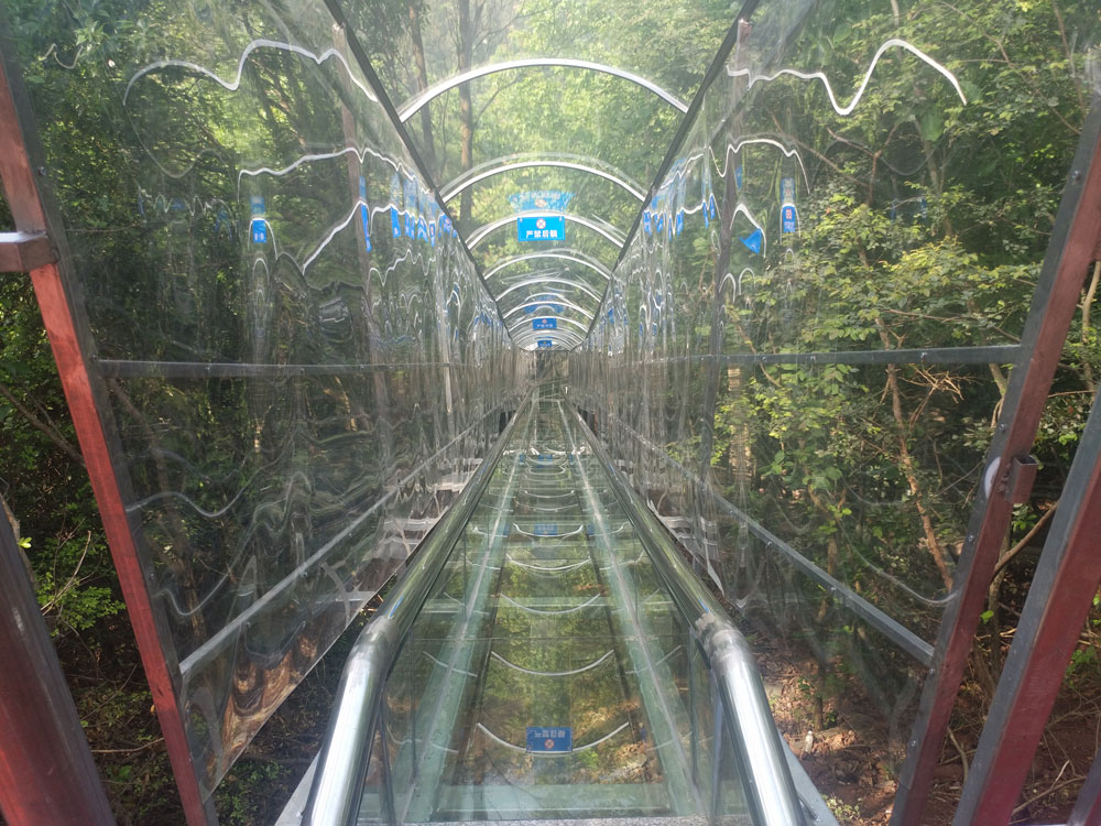 Construction Case of Suzhou Glass Slide Project