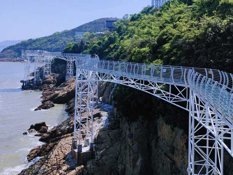 Glass Covered Bridge